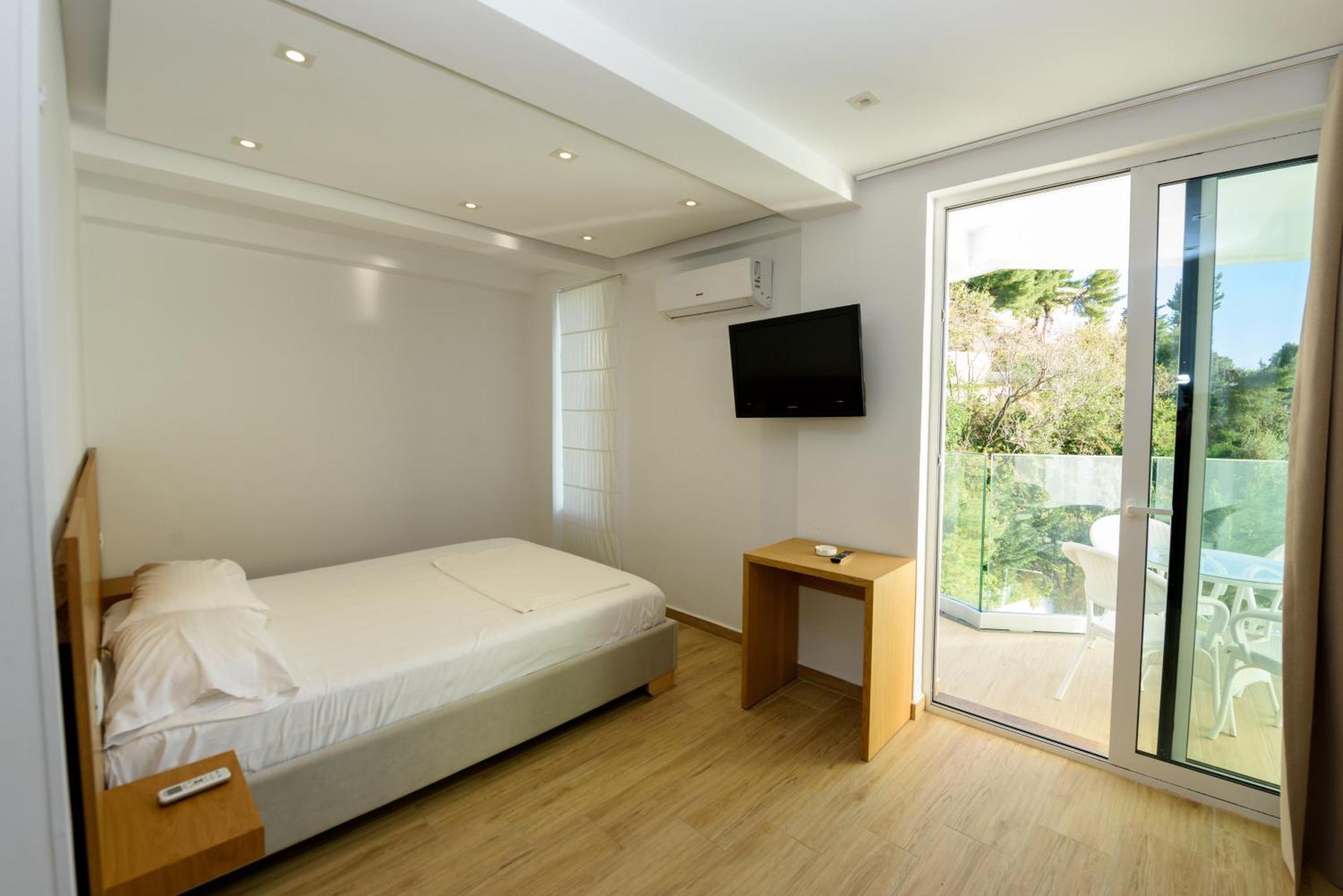 Hotel Nimfa Kanine Εξωτερικό φωτογραφία